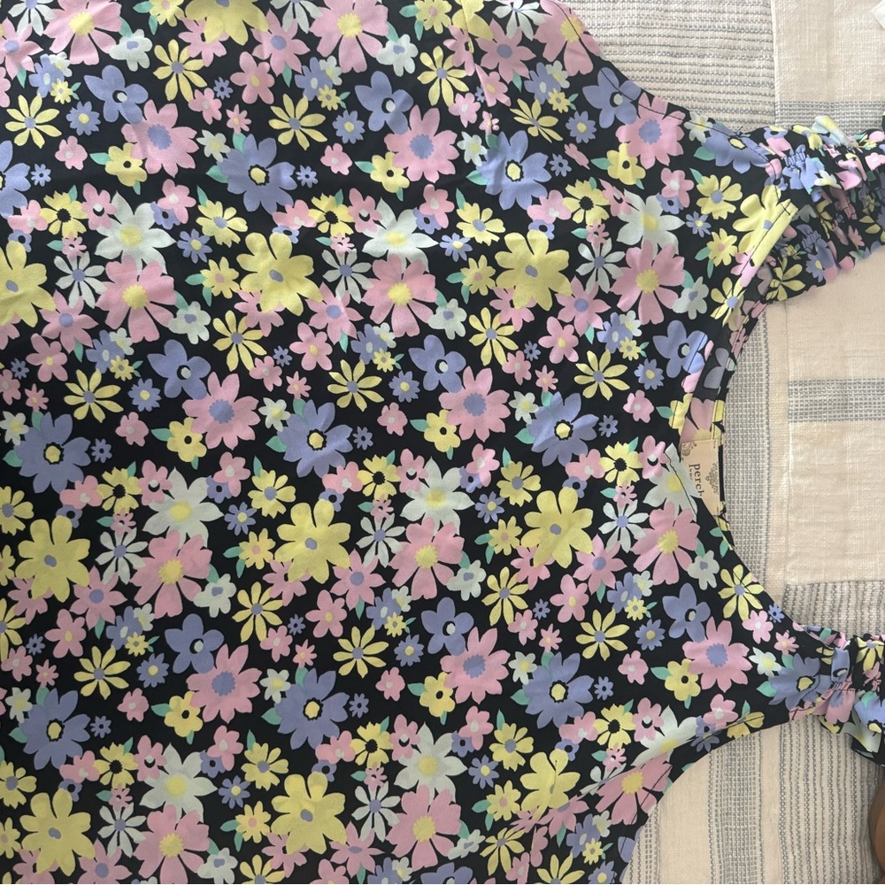 Floral Sleeveless Blouse - Black and Multicolor